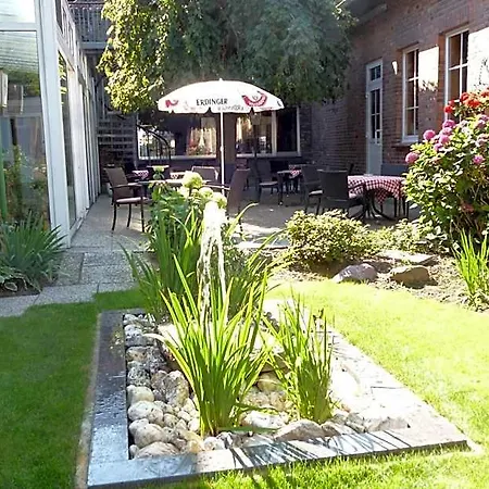 Haus Pooth Hotel Wesel (North Rhine-Westphalia)